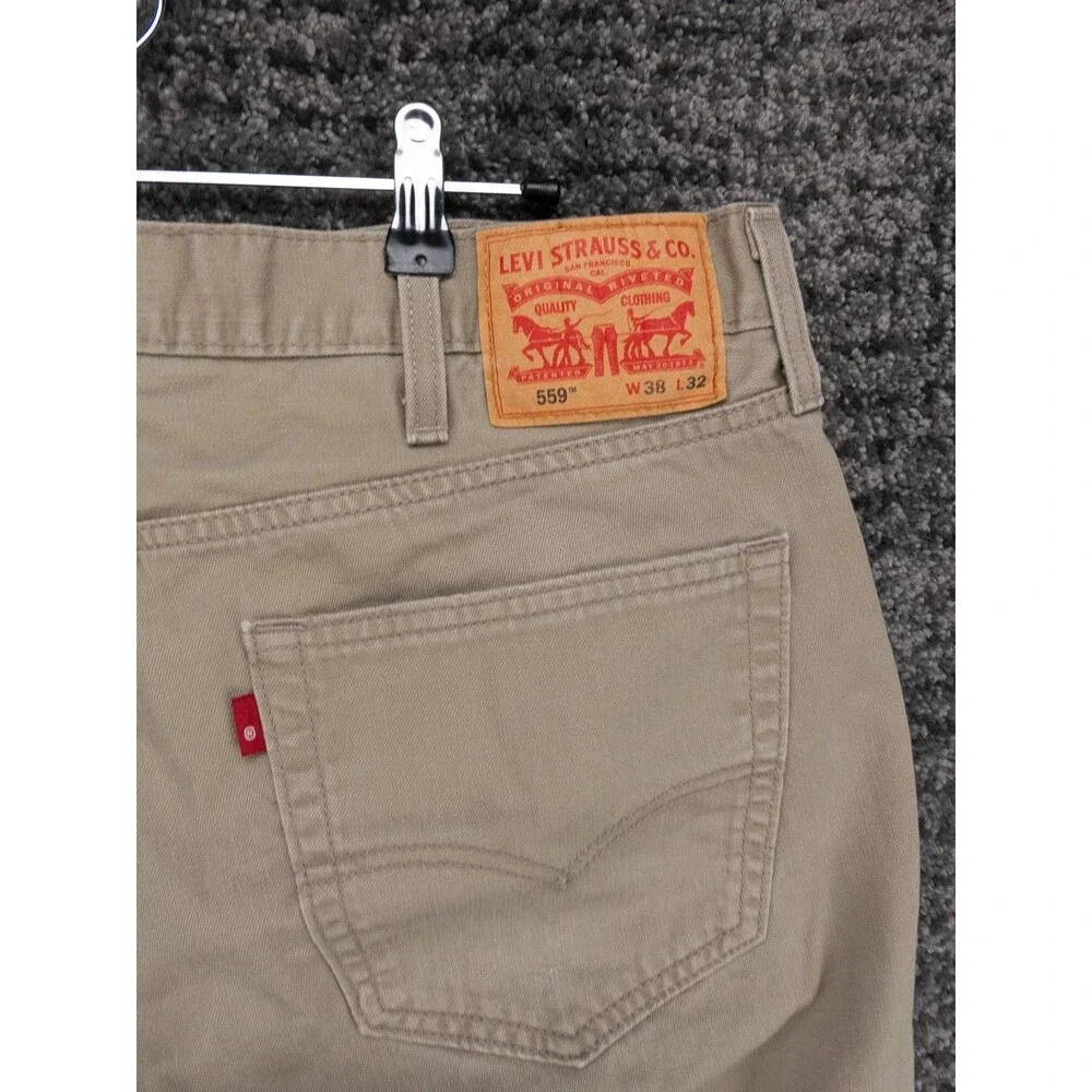 Levis 559 Jeans Mens 38x32 Actual 37x30 Beige Relaxed Fit Straight Leg Denim